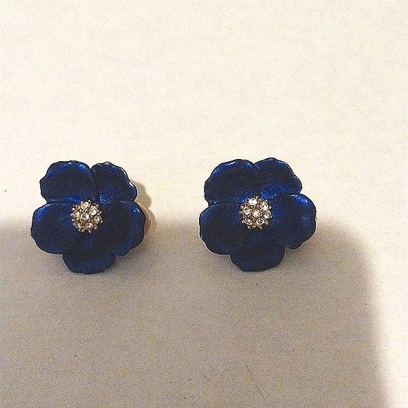 Deep blue flower earrings with clear rhinestone centers - Picture 1 of 4